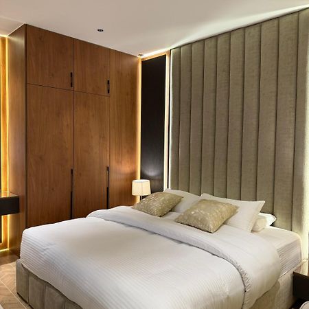 The Elegance Rooms นิซวา ภายนอก รูปภาพ
