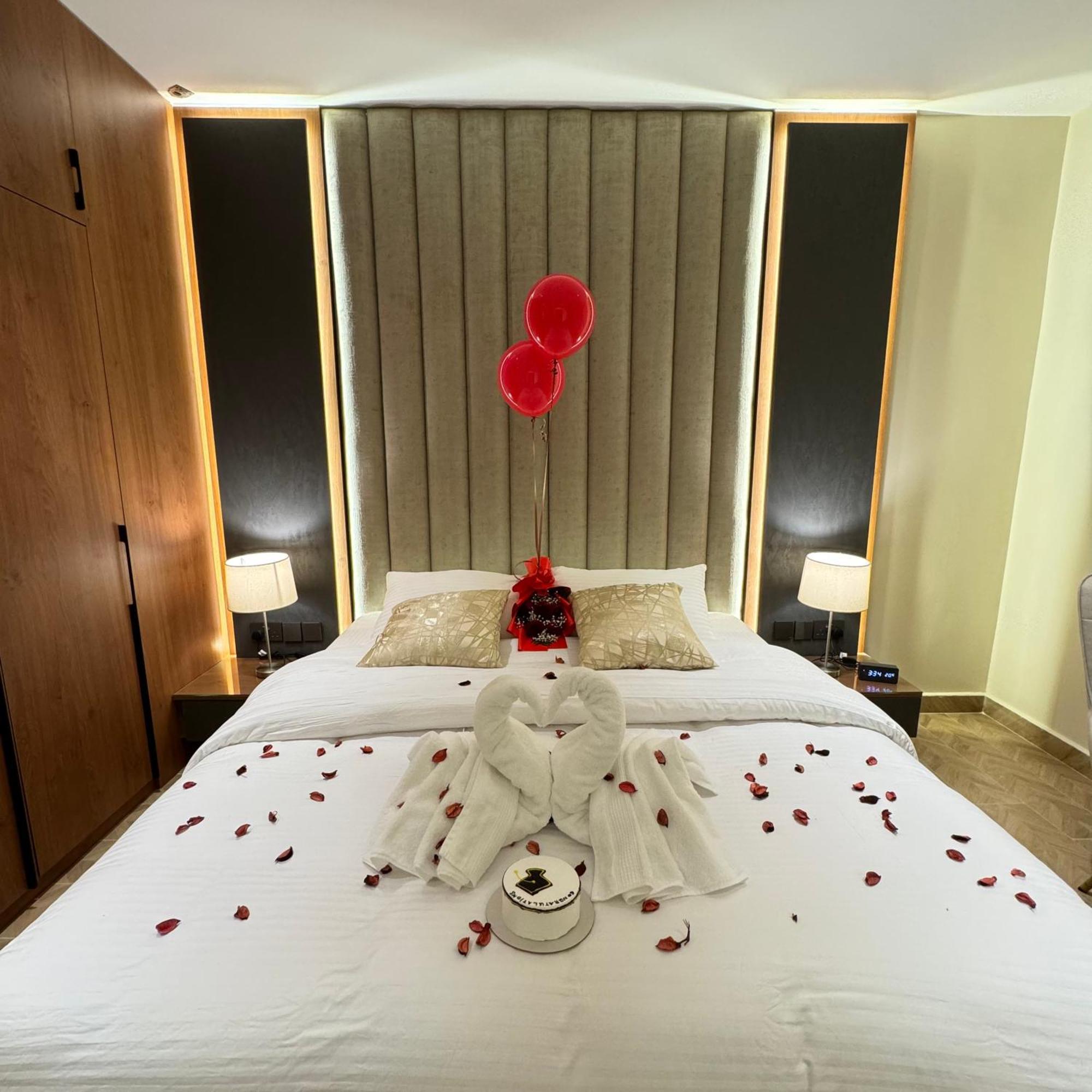 The Elegance Rooms นิซวา ภายนอก รูปภาพ